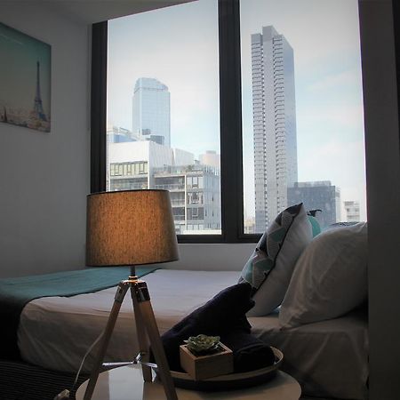 Melbourne Cbd Studio Aparthotel Bagian luar foto