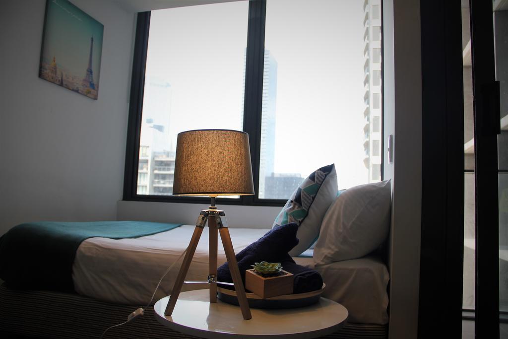 Melbourne Cbd Studio Aparthotel Bagian luar foto